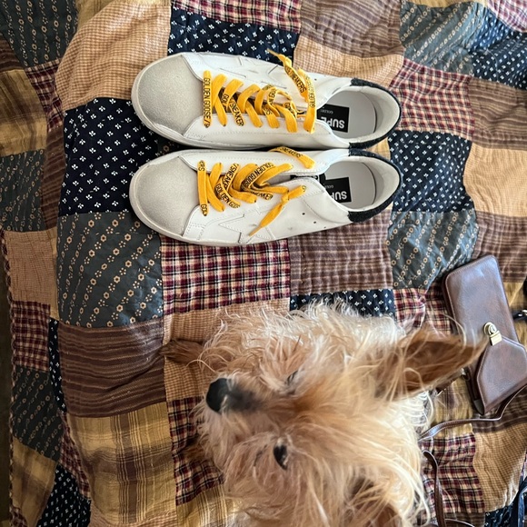 Golden Goose Sneakers - Picture 4 of 5